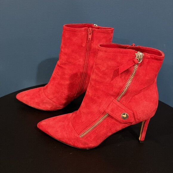 Nine West Red Sueded Bootie 8 - Picture 1 of 6